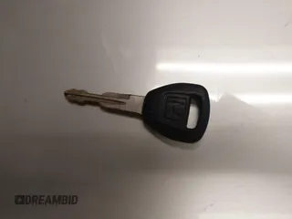 2002 Honda Accord LX z VIN JHMCG56462C005400, wystawiony jako IAAI lot #41893400 z przebiegiem Nie podano mil oraz . Historia ofert i sprzedaży dostępna na DreamBid. Obrazek 11.