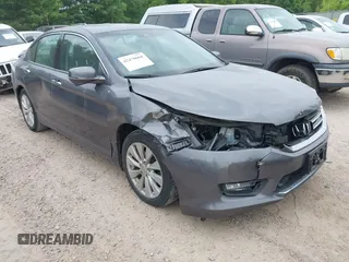 2013 Honda Accord Touring z VIN 1HGCR3F97DA029913, wystawiony jako IAAI lot #42470660 z przebiegiem 115 313 mil mil oraz . Historia ofert i sprzedaży dostępna na DreamBid. Obrazek 1.