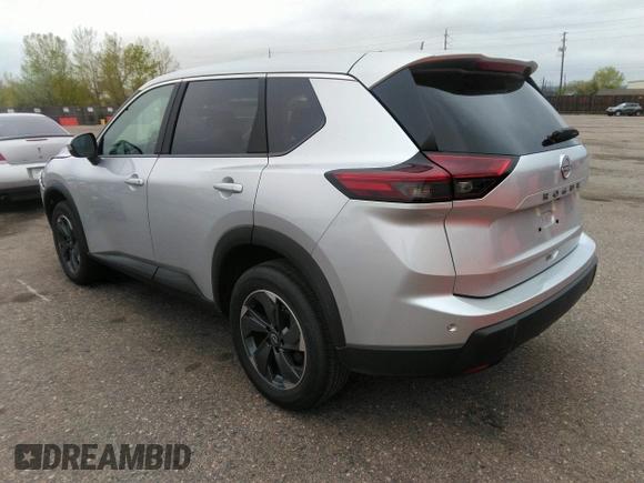 2025 Nissan Rogue SV with VIN 5N1BT3BA5SC804363, listed as a IAAI auction lot 42130775 with 6,078 mi miles. Bid and sale history available at carsss.com. Image 3.