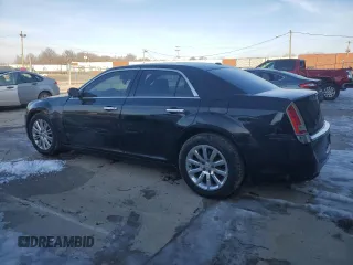 2013 Chrysler 300 with VIN 2C3CCAKT6DH569376, listed as a Copart auction lot 43035385 with 205,050 mi miles and Salvage Title. Bid and sale history available at carsss.com. Image 2.