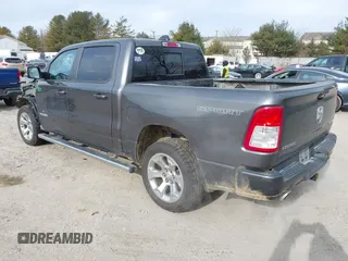2022 Ram 1500 Big Horn z VIN 1C6SRFFT4NN381744, wystawiony jako IAAI lot #41621744 z przebiegiem 48 414 mil mil oraz . Historia ofert i sprzedaży dostępna na DreamBid. Obrazek 3.