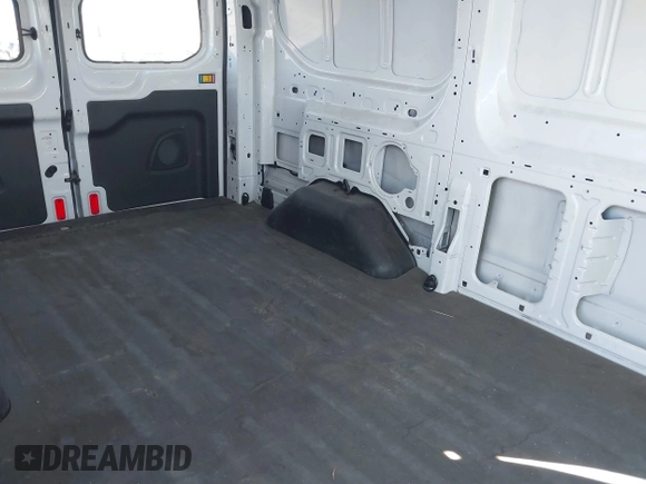 2015 Ford Transit Cargo with VIN 1FTNE1ZM6FKA87497, listed as a IAAI auction lot 41715523 with 180,079 mi miles. Bid and sale history available at carsss.com. Image 8.