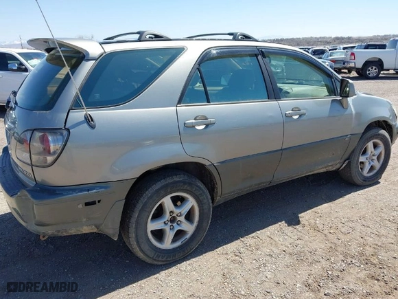 2003 Lexus RX 300 with VIN JTJHF10U130307818, listed as a IAAI auction lot 41949712 with 275,605 mi miles. Bid and sale history available at carsss.com. Image 4.