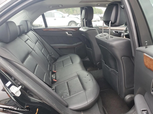 2013 Mercedes-Benz E-Class E 350 Luxury with VIN WDDHF5KBXDA764537, listed as a Copart auction lot 45564475 with 64,523 mi miles and Salvage Title. Bid and sale history available at carsss.com. Image 10.
