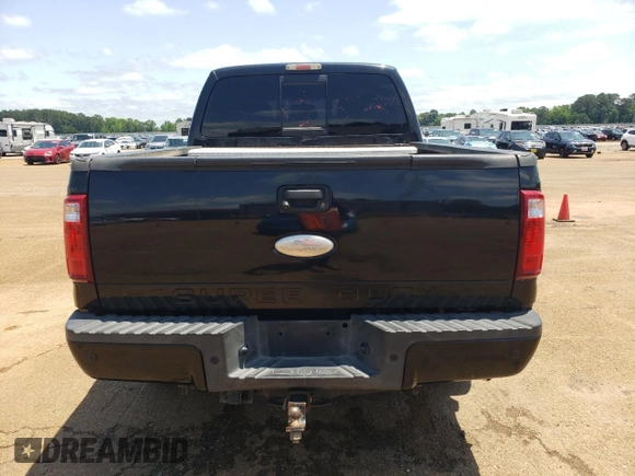 2012 Ford F-250 XL z VIN 1FT7W2BT4CEB21475, wystawiony jako Copart lot #55452145 z przebiegiem 262 087 mil mil oraz Szkoda całkowita • Salvage title. Historia ofert i sprzedaży dostępna na DreamBid. Obrazek 6.
