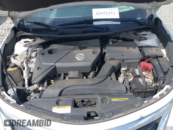 2014 Nissan Altima SV with VIN 1N4AL3AP0EC325820, listed as a IAAI auction lot 41971311 with 206,134 mi miles and . Bid and sale history available at DreamBid. Image 10.