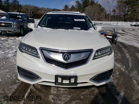 2018 Acura RDX w/Technology Pkg with VIN 5J8TB4H57JL005728, listed as a Copart auction lot 45553215 with 101,258 mi miles and Salvage Title. Bid and sale history available at carsss.com. Image 5.