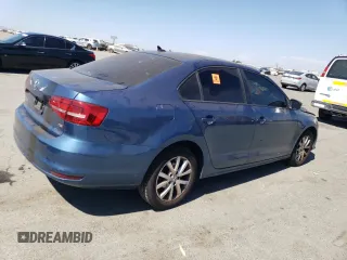 2015 Volkswagen Jetta SE with VIN 3VWD17AJ8FM242150, listed as a Copart auction lot 63433785 with 140,436 mi miles and Salvage title. Bid and sale history available at DreamBid. Image 3.