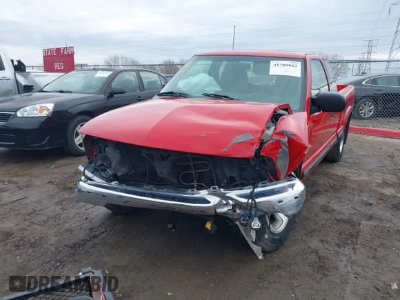 2001 Chevrolet S-10 LS with VIN 1GCCS19531K152758, listed as a IAAI auction lot 41700062 with 74,422 mi miles and . Bid and sale history available at DreamBid. Image 6.