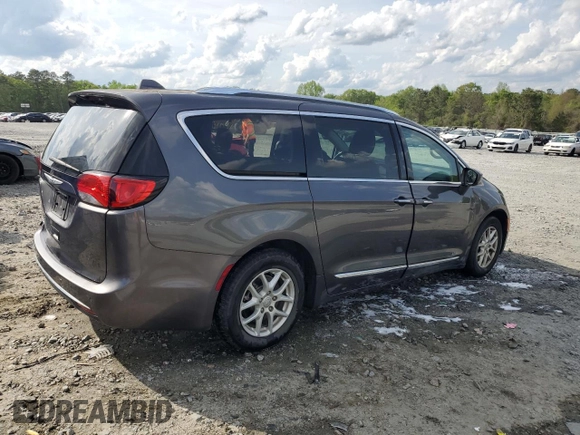 2020 Chrysler Pacifica Touring L with VIN 2C4RC1BG1LR284506, listed as a Copart auction lot 51513115 with 86,965 mi miles and Salvage title. Bid and sale history available at DreamBid. Image 3.