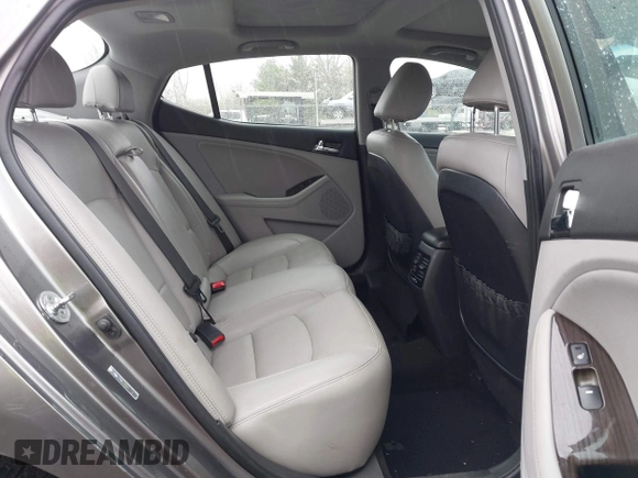 2013 Kia Optima EX z VIN 5XXGN4A72DG166687, wystawiony jako IAAI lot #41967631 z przebiegiem 202 712 mil mil oraz . Historia ofert i sprzedaży dostępna na DreamBid. Obrazek 8.