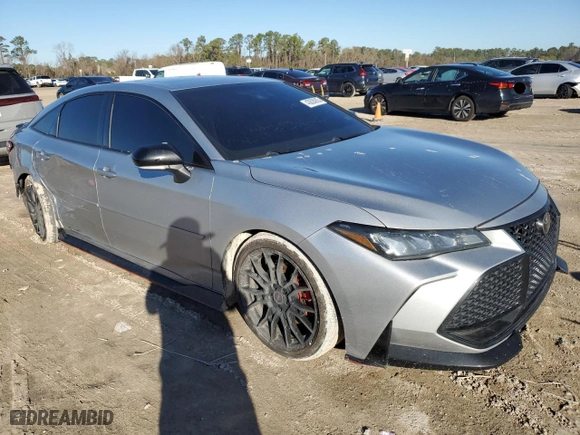 2020 Toyota Avalon XSE with VIN 4T1FZ1FBXLU040948, listed as a Copart auction lot 43630905 with 55,519 mi miles and Salvage Title. Bid and sale history available at carsss.com. Image 4.