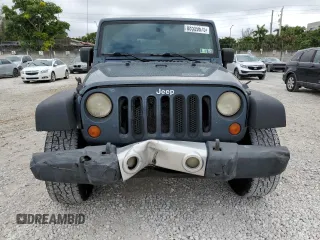 2007 Jeep Wrangler Unlimited X with VIN 1J8GA39107L105101, listed as a Copart auction lot 88559675 with 213,902 mi miles and Salvage title. Bid and sale history available at DreamBid. Image 5.