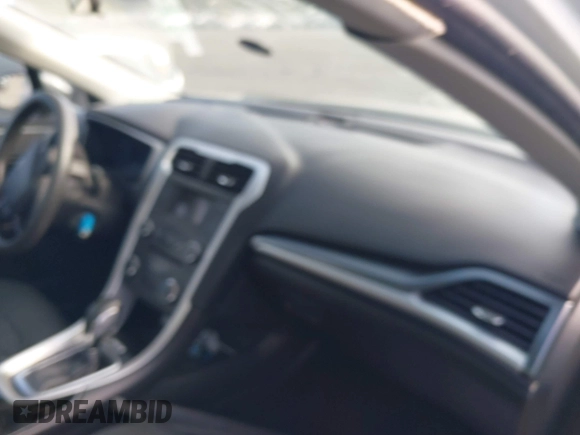 2016 Ford Fusion SE with VIN 3FA6P0H76GR235669, listed as a IAAI auction lot 40593164 with 121,973 mi miles and . Bid and sale history available at DreamBid. Image 5.