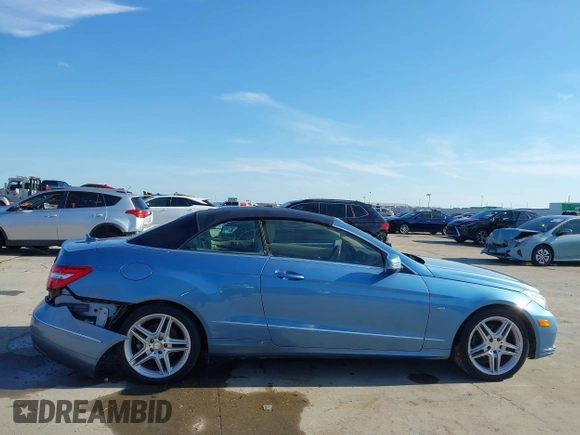 2012 Mercedes-Benz E 350 with VIN WDDKK5KF7CF151832, listed as a IAAI auction lot 41572805 with 87,471 mi miles and . Bid and sale history available at DreamBid. Image 14.
