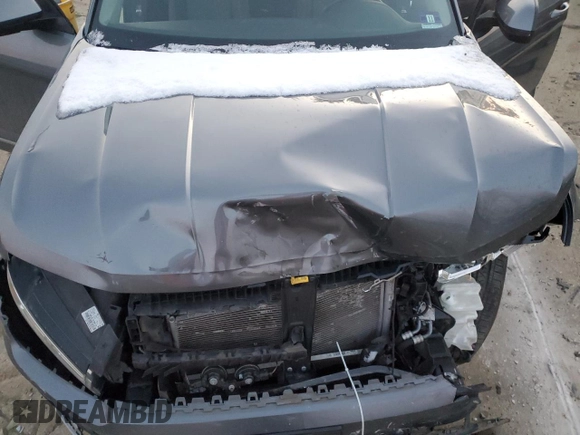 2019 Volkswagen Atlas SEL with VIN 1V2MR2CA5KC611651, listed as a Copart auction lot 86368654 with 54,066 mi miles and Salvage title. Bid and sale history available at DreamBid. Image 13.