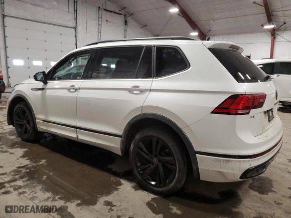 2023 Volkswagen Tiguan SE R-Line Black with VIN 3VV8B7AX4PM135217, listed as a Copart auction lot 47221635 with 19,676 mi miles and Salvage Title. Bid and sale history available at carsss.com. Image 2.