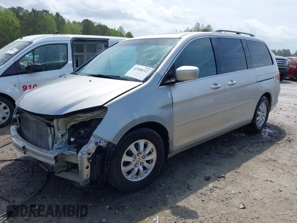 2008 Honda Odyssey EX-L with VIN 5FNRL38668B102716, listed as a IAAI auction lot 41908212 with 221,253 mi miles. Bid and sale history available at carsss.com. Image 2.