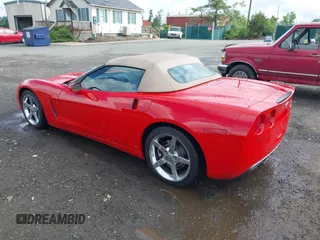 2008 Chevrolet Corvette with VIN 1G1YY36W185107235, listed as a IAAI auction lot 42454491 with 30,044 mi miles and . Bid and sale history available at DreamBid. Image 3.