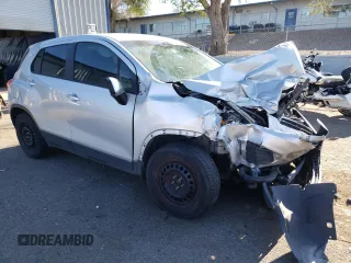 2015 Chevrolet Trax LS with VIN 3GNCJKSBXFL238915, listed as a Copart auction lot 47395834 with 0 mi miles and Salvage Title. Bid and sale history available at carsss.com. Image 4.