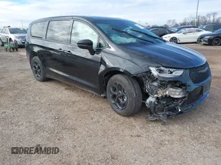 2022 Chrysler Pacifica Hybrid Limited with VIN 2C4RC1S76NR147838, listed as a IAAI auction lot 41436191 with 44,279 mi miles and . Bid and sale history available at DreamBid. Image 1.