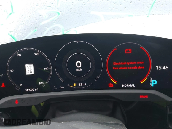 2022 Porsche Taycan GTS z VIN WP0AD2Y17NSA59692, wystawiony jako IAAI lot #41961572 z przebiegiem 12 680 mil mil oraz . Historia ofert i sprzedaży dostępna na DreamBid. Obrazek 18.