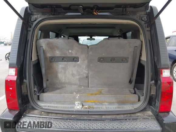 2006 Jeep Commander with VIN 1J8HG48KX6C362784, listed as a IAAI auction lot 41841953 with 188,600 mi miles and . Bid and sale history available at DreamBid. Image 12.