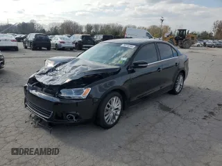 2011 Volkswagen Jetta SEL с VIN 3VWLZ7AJ3BM390981, выставлен на аукционе Copart как лот 78370234 с пробегом 178 114 миль миль и Списание • Salvage title. История ставок и продаж доступна на DreamBid. Изображение 1.