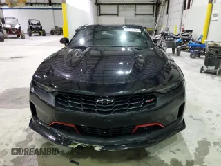 2023 Chevrolet Camaro 2LT z VIN 1G1FD1RS3P0128342, wystawiony jako Copart lot #82354134 z przebiegiem Nie podano mil oraz Nie do naprawy • Non repairable. Historia ofert i sprzedaży dostępna na DreamBid. Obrazek 5.