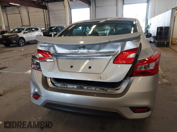 2019 Nissan Sentra SR with VIN 3N1AB7AP6KY381349, listed as a IAAI auction lot 41949705 with 39,798 mi miles and . Bid and sale history available at DreamBid. Image 16.