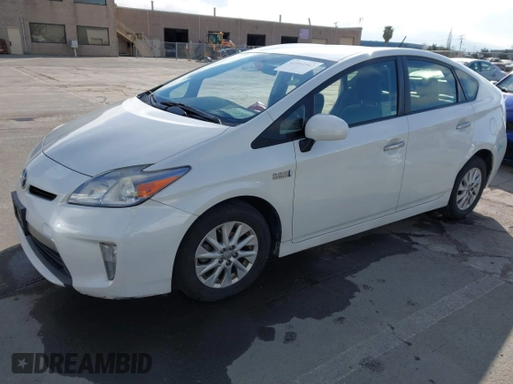 2014 Toyota Prius z VIN JTDKN3DP6E3060728, wystawiony jako IAAI lot #41993542 z przebiegiem 149 891 mil mil oraz . Historia ofert i sprzedaży dostępna na DreamBid. Obrazek 2.