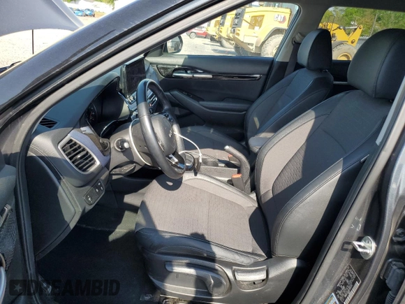 2022 Kia Seltos S z VIN KNDEUCAA1N7304259, wystawiony jako Copart lot #55356995 z przebiegiem 31 549 mil mil oraz Szkoda całkowita • Salvage title. Historia ofert i sprzedaży dostępna na DreamBid. Obrazek 7.