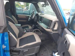 2021 Ford Bronco with VIN 1FMDE5BH7MLA94882, listed as a IAAI auction lot 42354955 with 32,837 mi miles and . Bid and sale history available at DreamBid. Image 5.