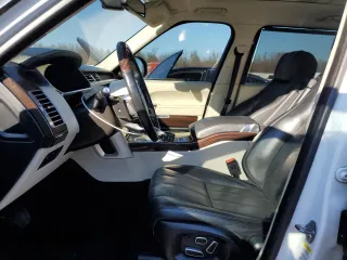 2015 Land Rover Range Rover with VIN SALGS3VF3FA217786, listed as a Copart auction lot 79702883 with 84,373 mi miles and . Bid and sale history available at DreamBid. Image 7.