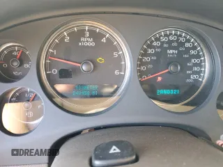 2007 GMC Yukon XL SLT with VIN 1GKFK16377R377463, listed as a Copart auction lot 49138845 with 240,450 mi miles and Salvage Title. Bid and sale history available at DreamBid. Image 9.