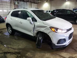 2018 Chevrolet Trax LT with VIN 3GNCJPSB9JL160326, listed as a Copart auction lot 86308334 with 122,096 mi miles and Clean Title. Bid and sale history available at carsss.com. Image 4.