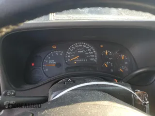 2004 Chevrolet Tahoe LS with VIN 1GNEC13V04J259945, listed as a Copart auction lot 88194905 with 225,491 mi miles and Salvage Title. Bid and sale history available at carsss.com. Image 9.