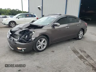 2013 Nissan Altima SL with VIN 1N4AL3AP7DC118775, listed as a Copart auction lot 61651955 with 124,993 mi miles and Salvage title. Bid and sale history available at DreamBid. Image 1.