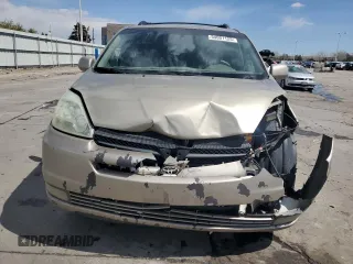 2004 Toyota Sienna XLE with VIN 5TDZA22C34S032306, listed as a Copart auction lot 54001125 with 235,253 mi miles and Salvage Title. Bid and sale history available at carsss.com. Image 5.