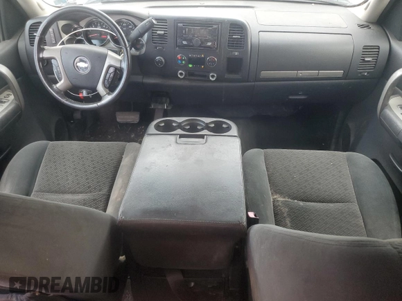 2008 Chevrolet Silverado 1500 LTZ with VIN 2GCEK19J581141597, listed as a Copart auction lot 54599845 with 212,975 mi miles and Clean Title. Bid and sale history available at DreamBid. Image 8.