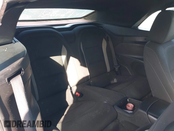 2019 Chevrolet Camaro 1LT with VIN 1G1FB3DS8K0117600, listed as a IAAI auction lot 41174936 with 110,273 mi miles. Bid and sale history available at carsss.com. Image 8.