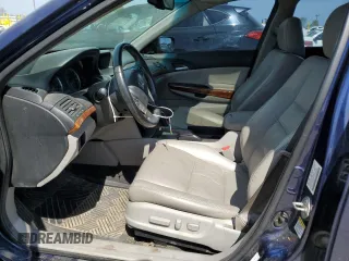 2011 Honda Accord EX-L z VIN 1HGCP3F85BA016619, wystawiony jako Copart lot #56592355 z przebiegiem 145 459 mil mil oraz Szkoda całkowita • Salvage title. Historia ofert i sprzedaży dostępna na DreamBid. Obrazek 7.