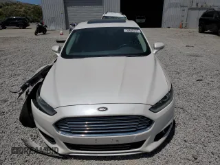 2013 Ford Fusion SE with VIN 3FA6P0H92DR379362, listed as a Copart auction lot 59636255 with 148,301 mi miles and Salvage title. Bid and sale history available at DreamBid. Image 5.
