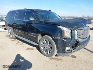 2016 GMC Yukon XL Denali with VIN 1GKS2HKJ7GR137146, listed as a IAAI auction lot 41740645 with 263,370 mi miles. Bid and sale history available at carsss.com. Image 1.