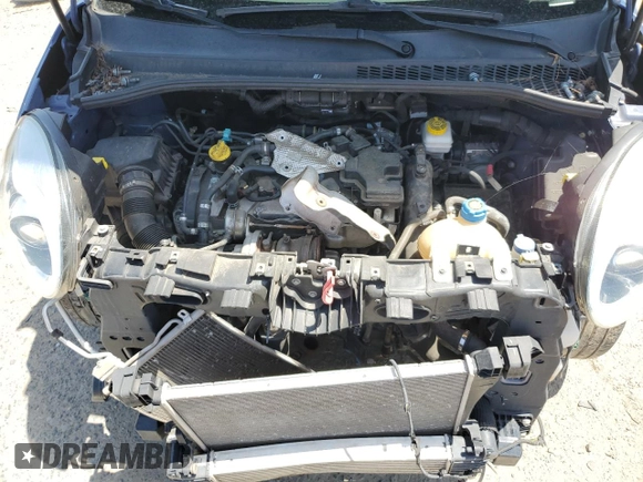 2018 FIAT 500L Lounge with VIN ZFBCFACH5JZ041498, listed as a Copart auction lot 65584135 with 114,632 mi miles and Salvage title. Bid and sale history available at DreamBid. Image 11.