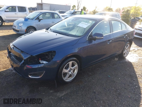 2013 Volvo S60 T5 with VIN YV1612FH3D2189120, listed as a IAAI auction lot 41971644 with 63,423 mi miles. Bid and sale history available at carsss.com. Image 18.
