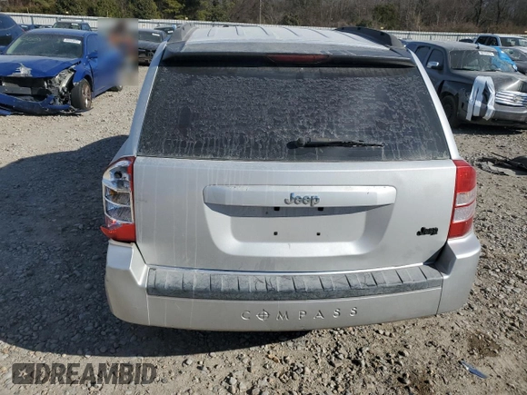 2007 Jeep Compass Sport with VIN 1J8FT47WX7D383699, listed as a Copart auction lot 88482135 with 219,898 mi miles and Salvage Title. Bid and sale history available at carsss.com. Image 6.