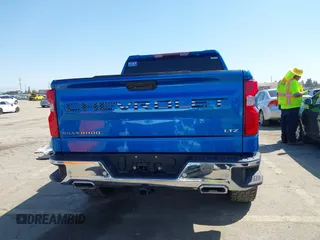 2024 Chevrolet Silverado 1500 LTZ with VIN 1GCUDGE8XRZ178648, listed as a IAAI auction lot 41993821 with 44,988 mi miles and . Bid and sale history available at DreamBid. Image 17.