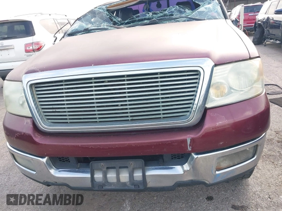 2005 Ford F-150 XLT z VIN 1FTPW12545FB51424, wystawiony jako IAAI lot #42651343 z przebiegiem 231 555 mil mil oraz . Historia ofert i sprzedaży dostępna na DreamBid. Obrazek 12.