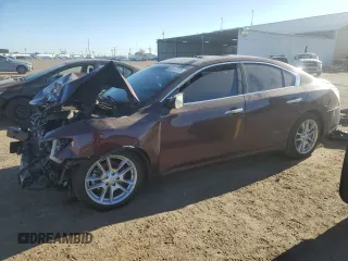 2014 Nissan Maxima S with VIN 1N4AA5AP8EC499328, listed as a Copart auction lot 55177075 with 114,232 mi miles and Salvage title. Bid and sale history available at DreamBid. Image 1.
